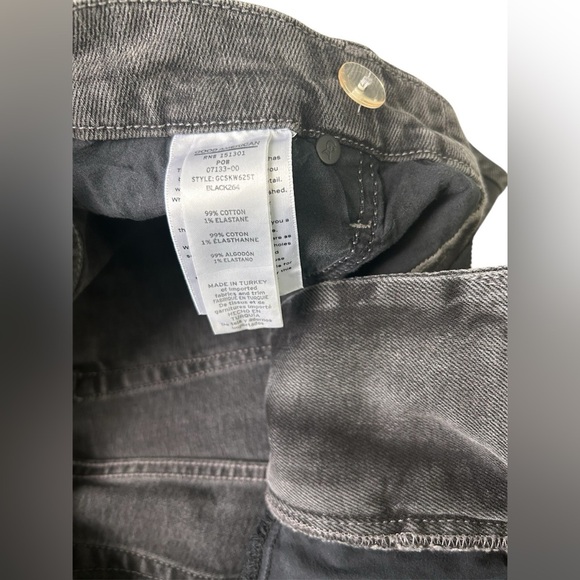 Good American size 10/30 NWT Good Curve Skinny Black Fall Essential Denim Jeans - Picture 3 of 5